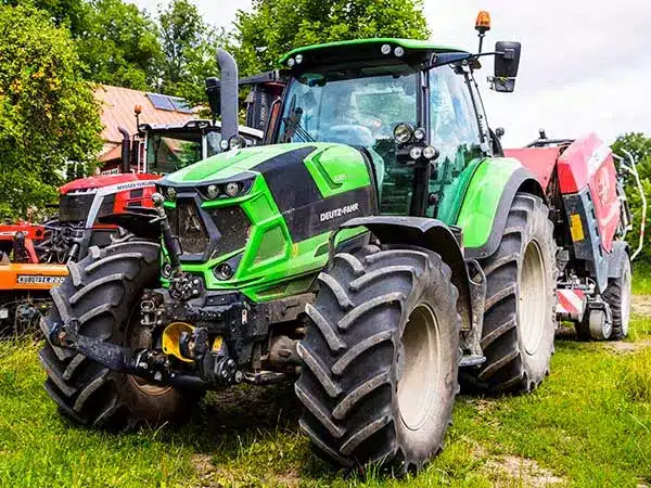 officina-meccanica-revisione-macchine-agricole-con-motore-deutz-bologna